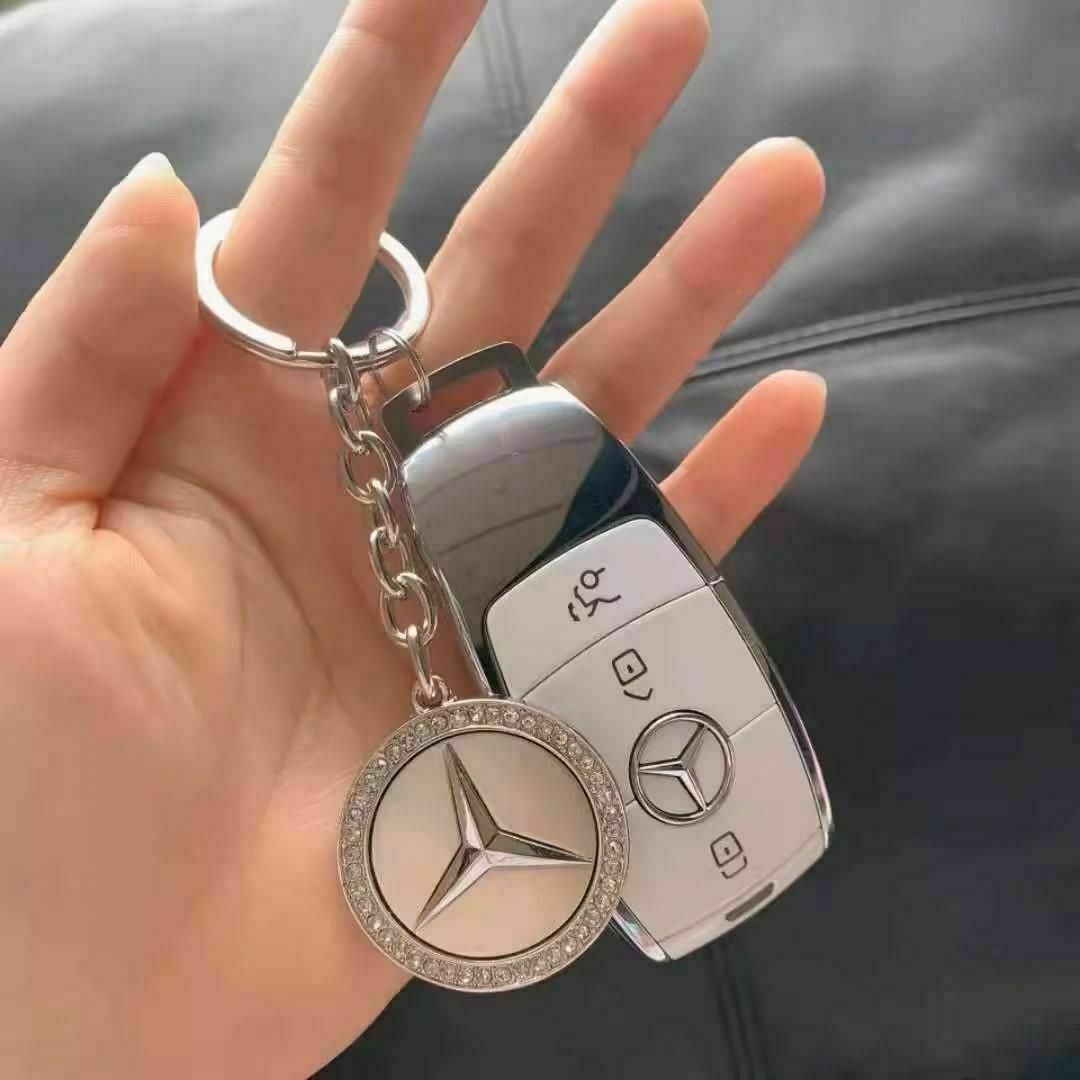 【Mercedes Benz】メルセデスベンツキーホルダー キーリング シルバー レディースのファッション小物(キーホルダー)の商品写真