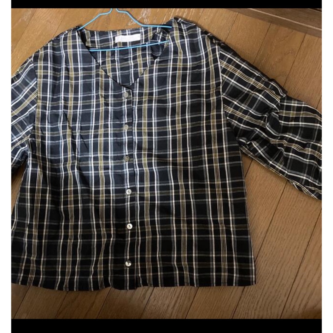 Discoat(ディスコート)のチェックシャツ　ディスコート レディースのトップス(シャツ/ブラウス(長袖/七分))の商品写真