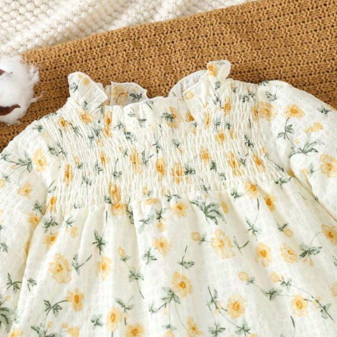 美品 ベビーキッズ 花柄シフォンブラウス トップス 1枚 80サイズ キッズ/ベビー/マタニティのベビー服(~85cm)(シャツ/カットソー)の商品写真