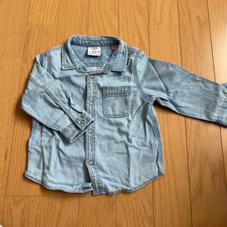 ザラ(ZARA)のZARA デニムシャツ 80cm(シャツ/カットソー)