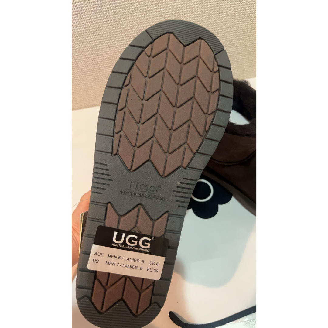 UGG(アグ)のUGG ブーツ　茶色 レディースの靴/シューズ(ブーツ)の商品写真
