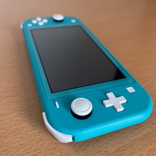 ニンテンドースイッチ(Nintendo Switch)の【美品】SDカード/箱付Nintendo Switch Lite(携帯用ゲーム機本体)