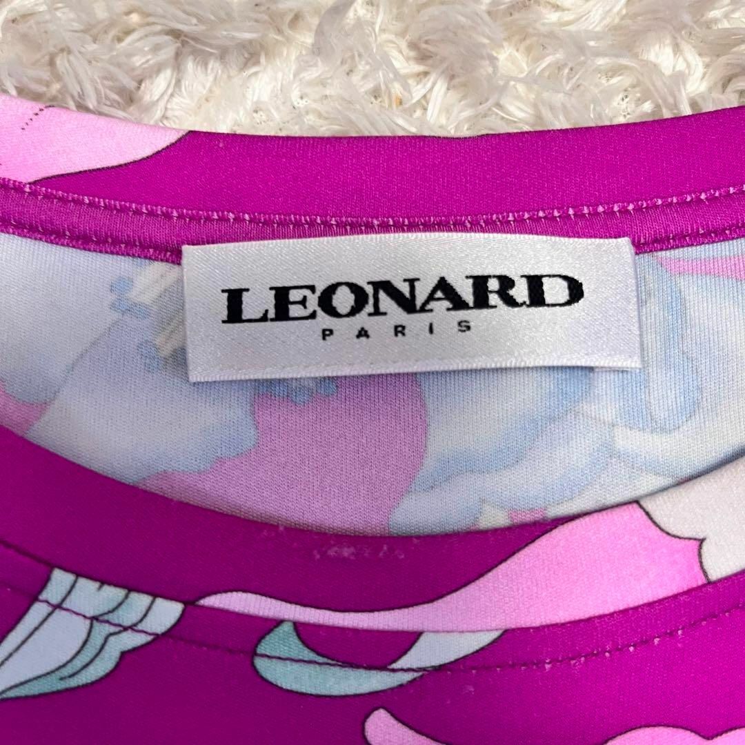 LEONARD(レオナール)の【LEONARD London】柔らかストレッチ カットソーTシャツ 総柄 花柄 レディースのトップス(Tシャツ(半袖/袖なし))の商品写真