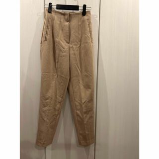 ザラ(ZARA)のZARA レディースベージュ　パンツ(カジュアルパンツ)