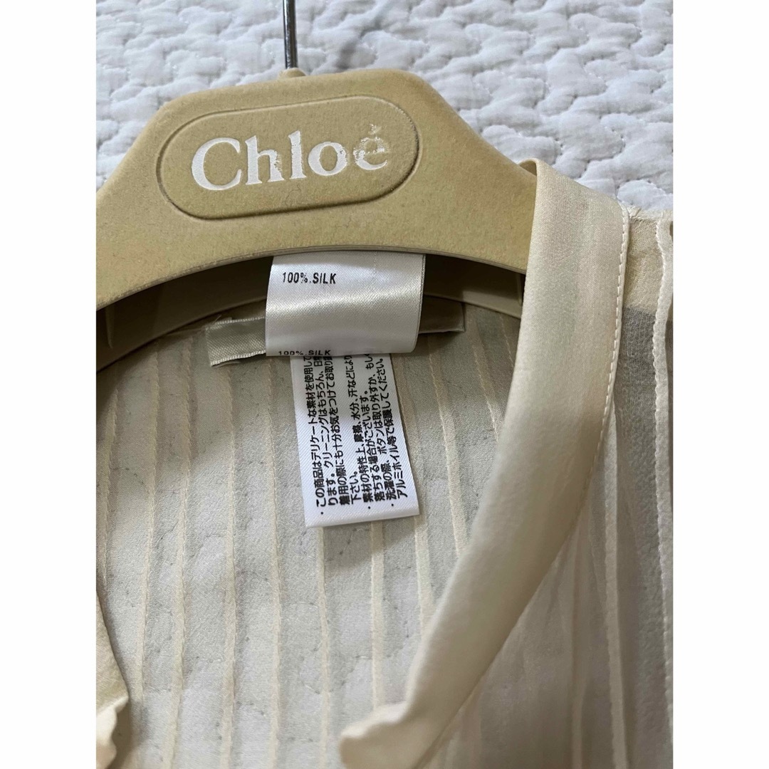 Chloe(クロエ)の★クロエ　フロントボタンシルクトップス★chloe レディースのトップス(シャツ/ブラウス(半袖/袖なし))の商品写真