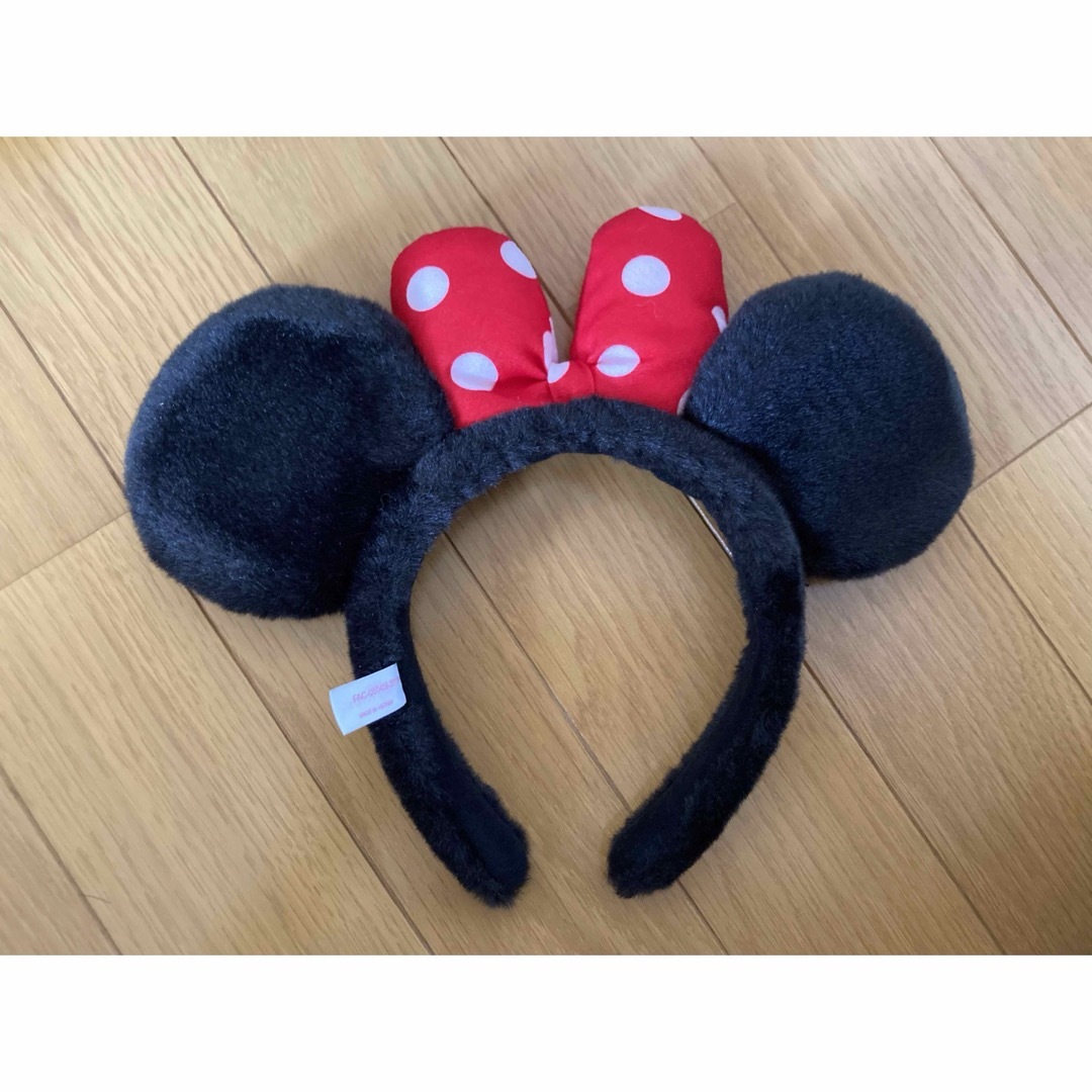 Disney(ディズニー)のミニーマウス　カチューシャ　ディズニー レディースのヘアアクセサリー(カチューシャ)の商品写真