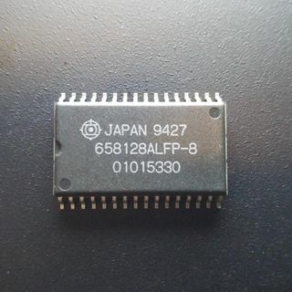 日立 1Mbit PSRAM HM658128ALFP-8 [新品/同梱可](その他)