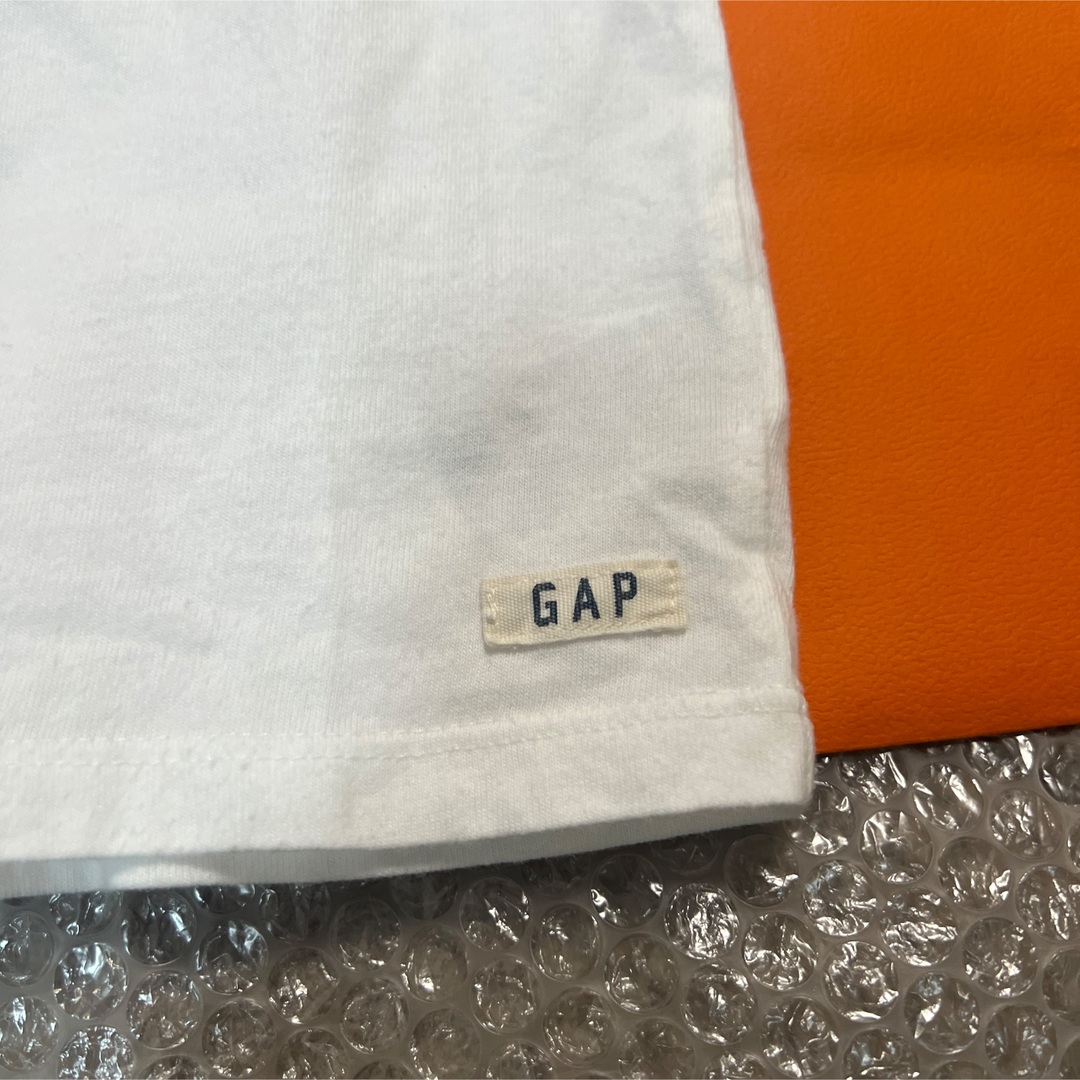 GAP(ギャップ)のGAP ギャップ Tシャツ 90㎝ 白 ホワイト ティーシャツ 男の子 女の子 キッズ/ベビー/マタニティのベビー服(~85cm)(Ｔシャツ)の商品写真