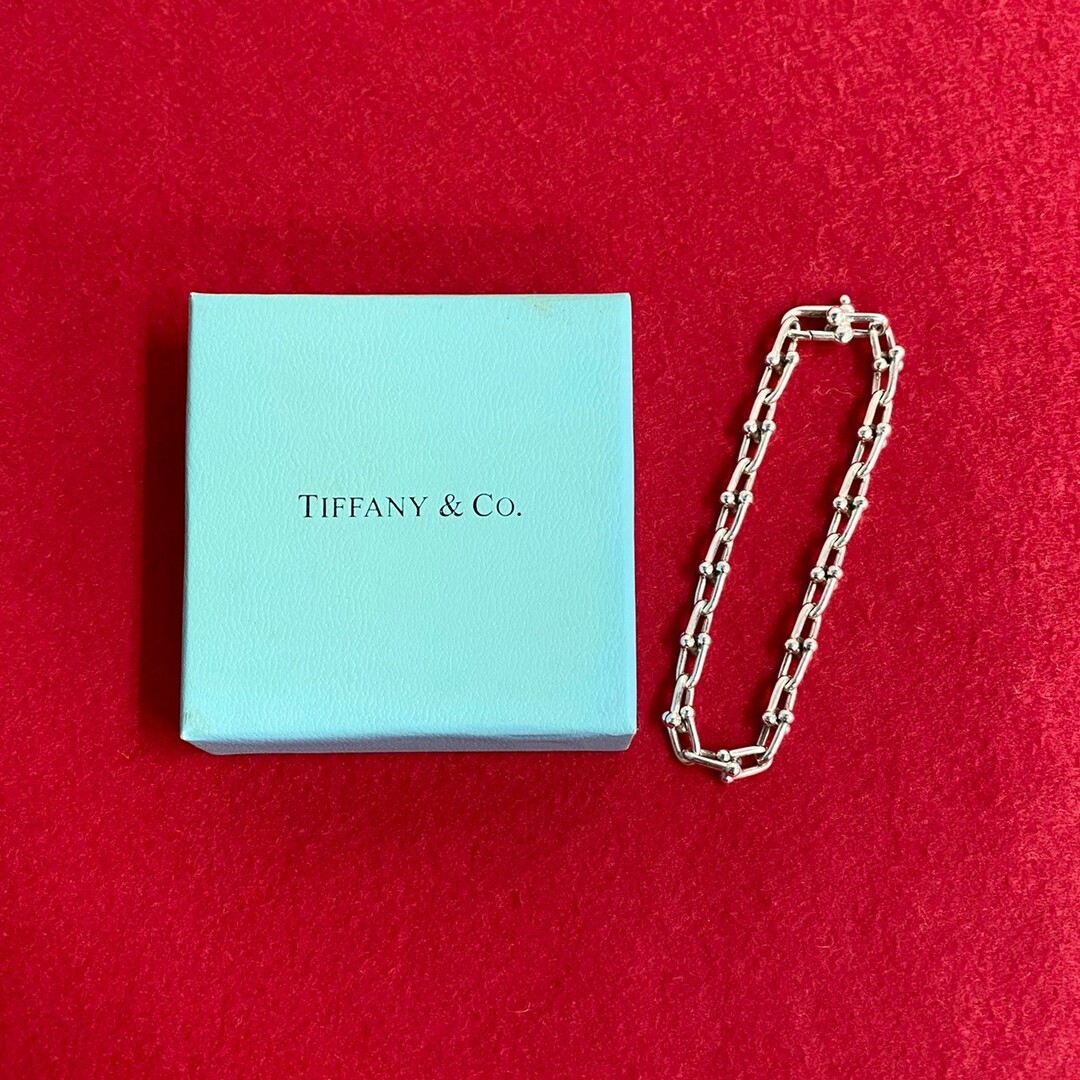 Tiffany & Co.(ティファニー)の極 美品 レア TIFFANY&Co. ティファニー ハードウエア スモールリンク シルバー925 チェーン ブレスレット バングル シルバー 60438 レディースのアクセサリー(ブレスレット/バングル)の商品写真