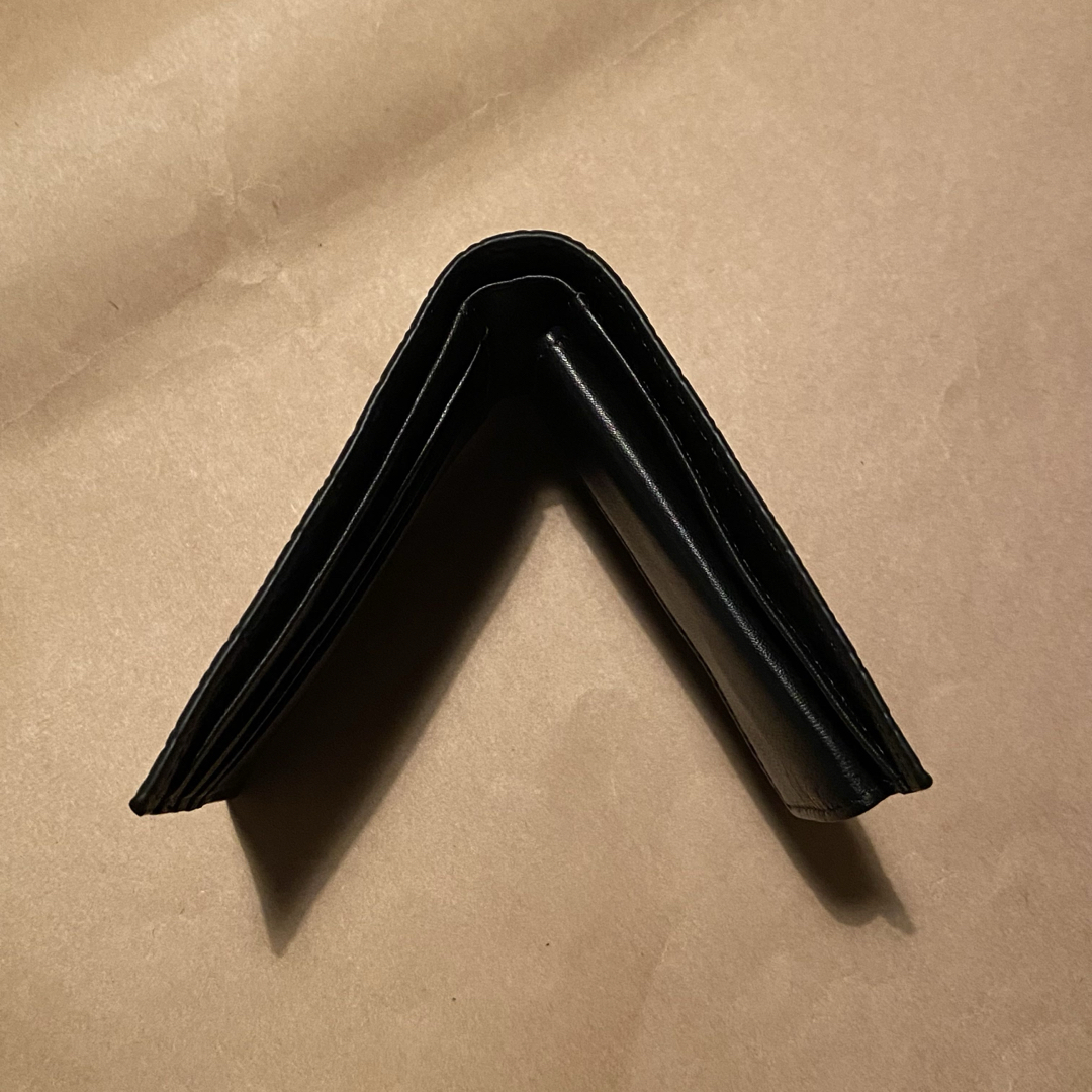 Calvin Klein(カルバンクライン)の折り財布　ミニ財布　二つ折り財布　コインケース　小銭入れ　ブラック　黒色 メンズのファッション小物(折り財布)の商品写真