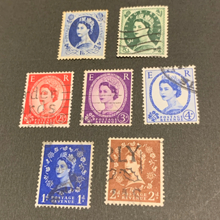 イギリス　使用済み切手コレクション　7枚セット(使用済み切手/官製はがき)