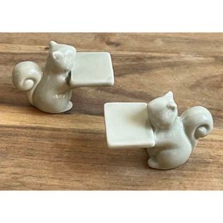 【新品】個数変更可!リスの置物(2つ)(置物)