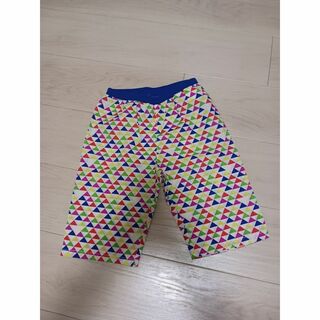 キッズ半ズボン　120サイズ　子供パンツ　子供ボトムス　キッズ(パンツ/スパッツ)