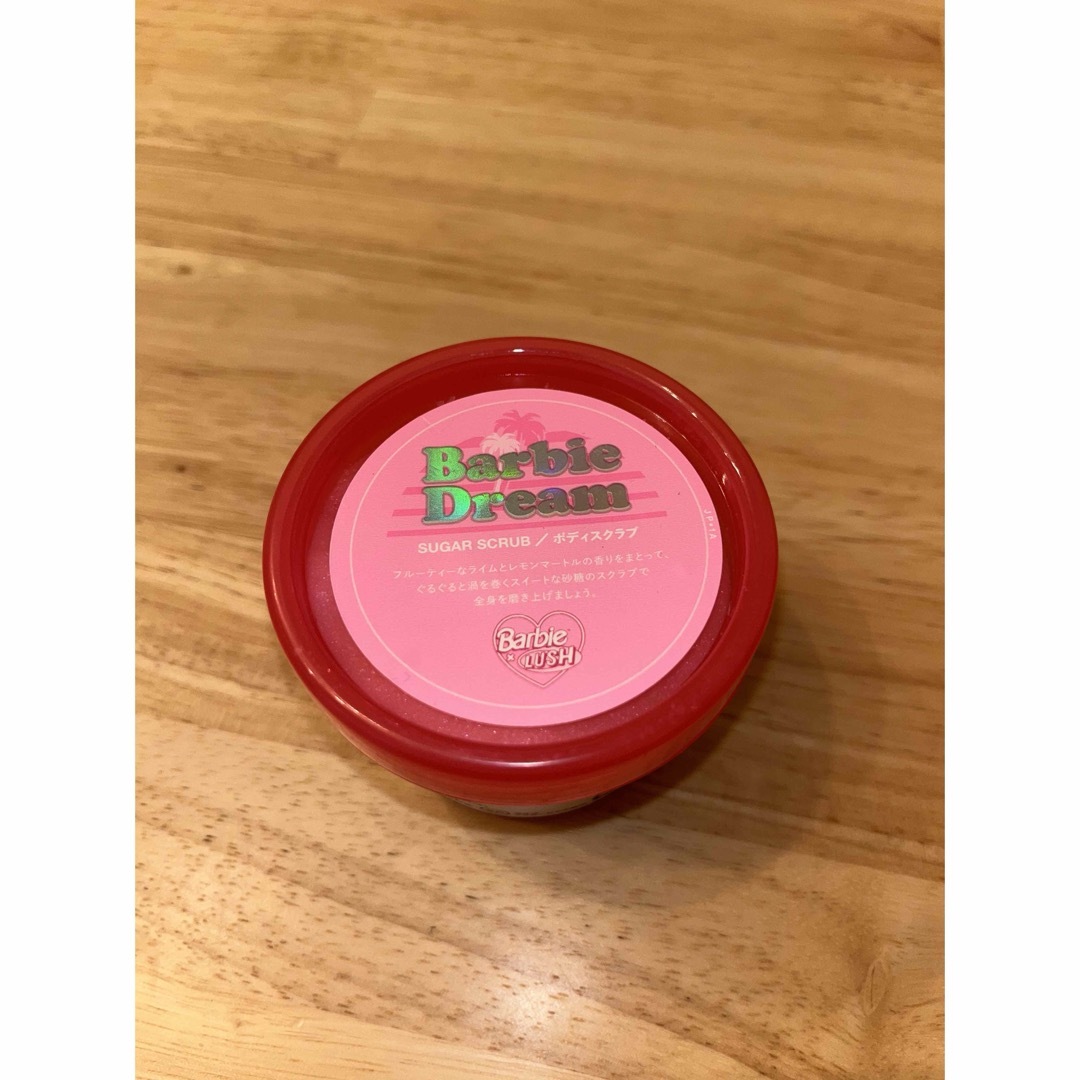 LUSH(ラッシュ)のLUSH「BarbieDream」ボディスクラブ コスメ/美容のボディケア(ボディスクラブ)の商品写真