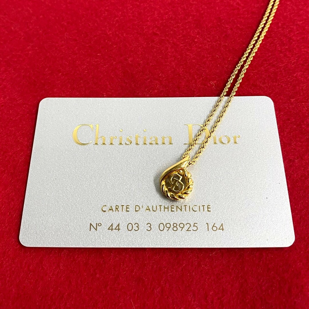 Dior(ディオール)のほぼ未使用 希少品 Christian Dior ディオール ヴィンテージ CD ロゴ モチーフ ネックレス ペンダント アクセサリー ゴールド 26704 レディースのアクセサリー(ネックレス)の商品写真