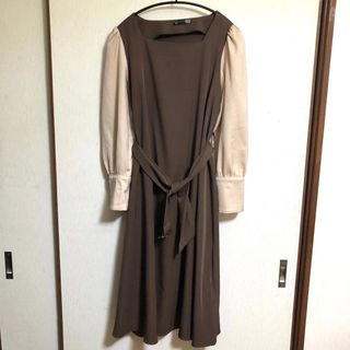 シーイン(SHEIN)の【未使用】ワンピース(ひざ丈ワンピース)