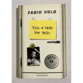 イタリア語小説　Esco a fare due passi(洋書)