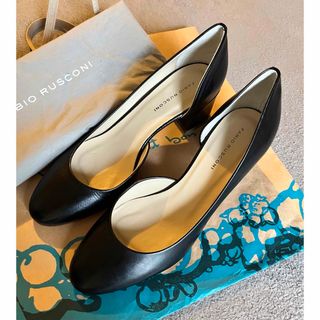 Le Talon - Le Talon エナメルプレーンパンプス 24㎝の通販|ラクマ Le Talon - Le Talon エナメルプレーンパンプス 24㎝の通販|ラクマ