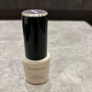 マキアージュ(MAQuillAGE)のマキアージュ ドラマティックエッセンスリキッド ベビーピンクオークル00(25m(ファンデーション)