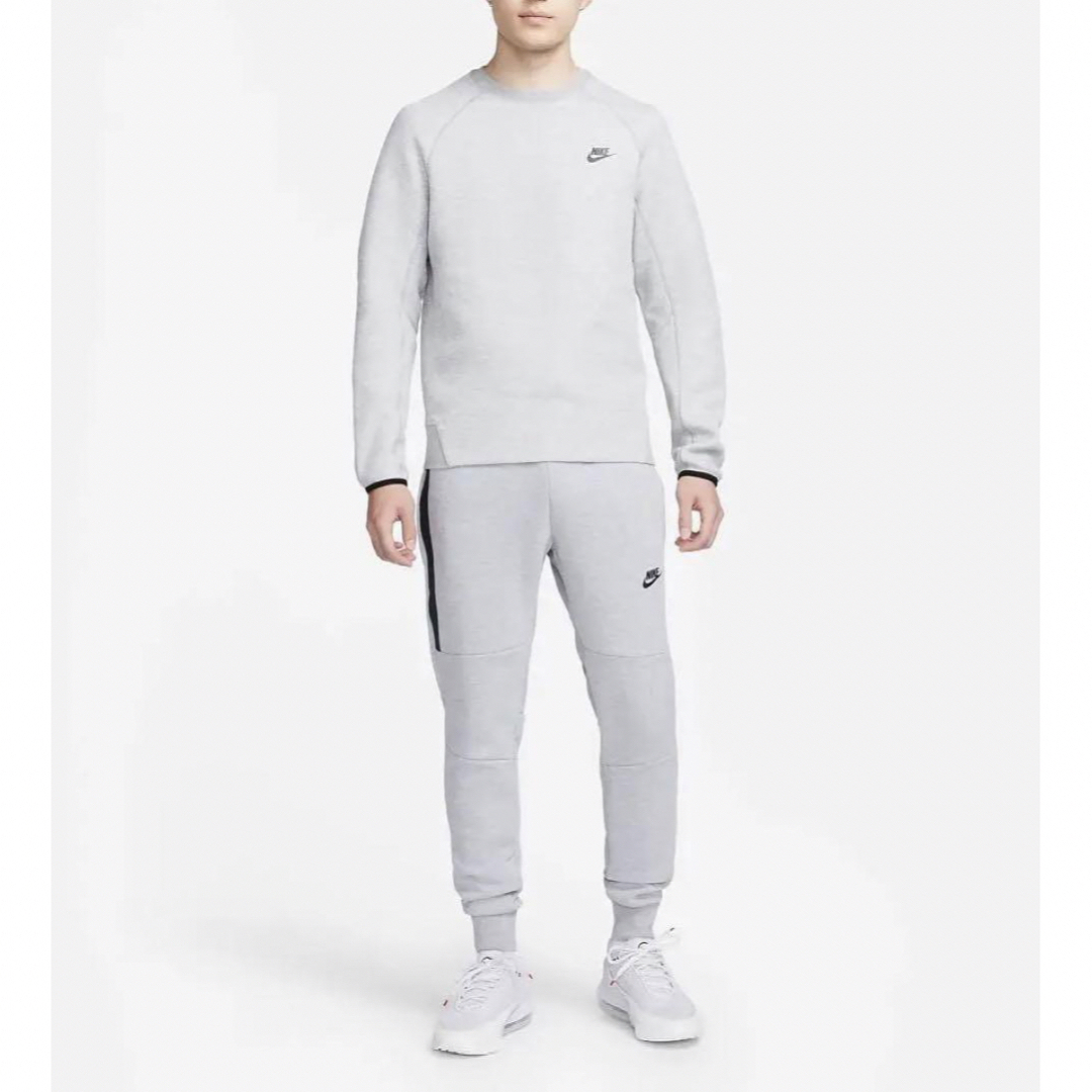 NIKE(ナイキ)の【新品】NIKE TECH FLEECE L/S CREW 2XL メンズのトップス(スウェット)の商品写真