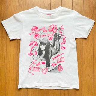 草間彌生　LOVE FOREVER  ラブフォーエバー　Tシャツ　XS(Tシャツ(半袖/袖なし))