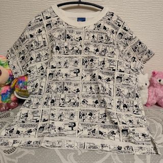 ライトオン(Right-on)の美品☆ディズニー　ミッキー＆ミニー　アメコミ半袖Ｔシャツ　130cm(Tシャツ/カットソー)