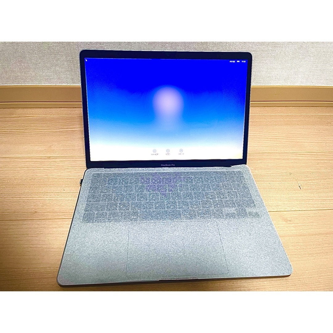 Apple(アップル)のApple 13インチM2 MacBook Pro - スペースグレイ  スマホ/家電/カメラのPC/タブレット(ノートPC)の商品写真