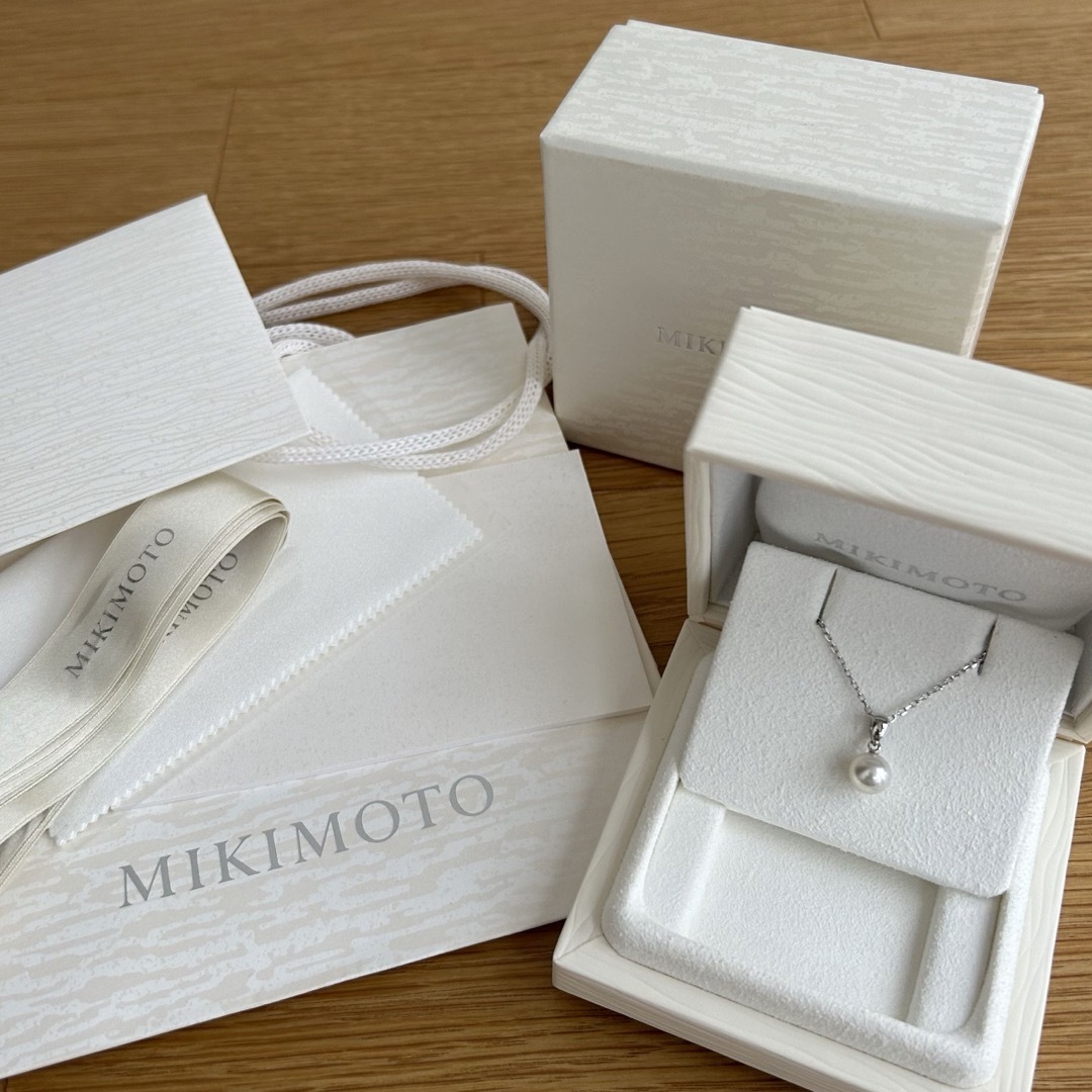 MIKIMOTO(ミキモト)の【極美品】ミキモト　パールネックレス　k18WG   約7.8㎜ レディースのアクセサリー(ネックレス)の商品写真