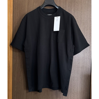 サカイ(sacai)の黒2新品 sacai サカイ メンズ S ロゴ パッチ Tシャツ ブラック(Tシャツ/カットソー(半袖/袖なし))