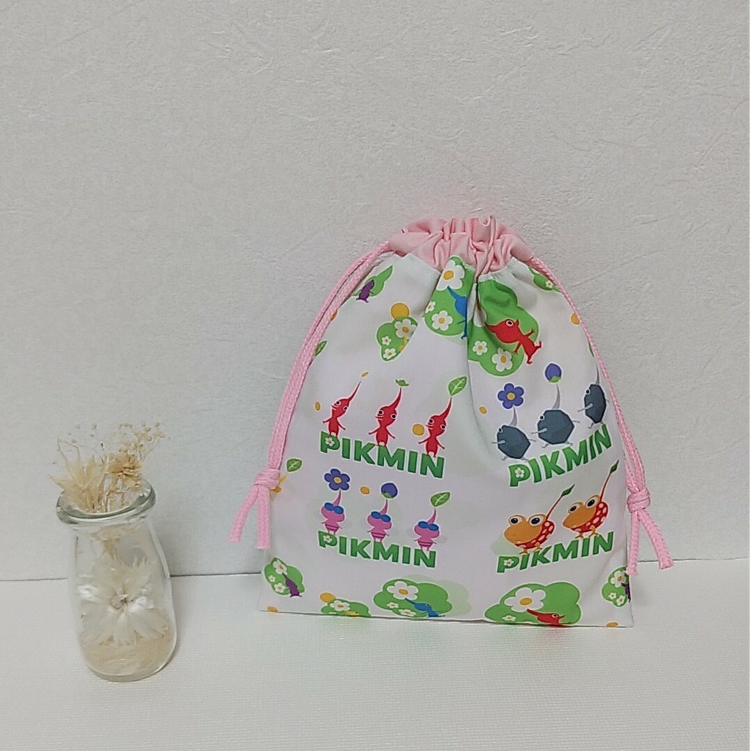 ピクミン 巾着 ハンドメイド ハンドメイドのキッズ/ベビー(外出用品)の商品写真