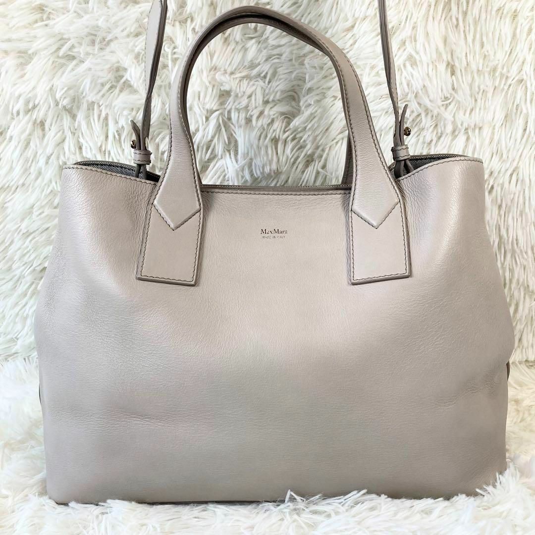 Max Mara(マックスマーラ)の未使用級 極美品 MAX MARA 2way レザー ハンド ショルダーバッグ レディースのバッグ(ショルダーバッグ)の商品写真