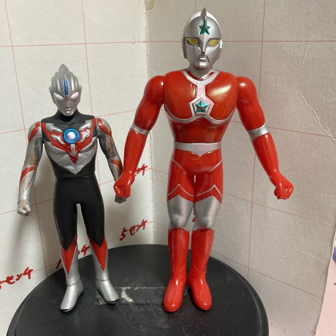 BANDAI(バンダイ)のウルトラシリーズソフビ　 ザ•ウルトラマン　 ウルトラマンオーブ　バンダイ エンタメ/ホビーのフィギュア(特撮)の商品写真