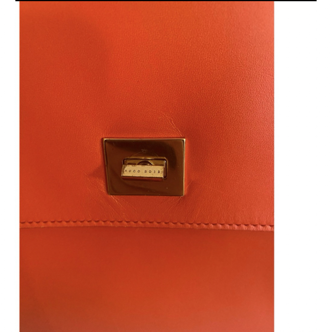 HUGO BOSS(ヒューゴボス)のHugo Boss 本革バッグ オレンジ レディースのバッグ(ショルダーバッグ)の商品写真