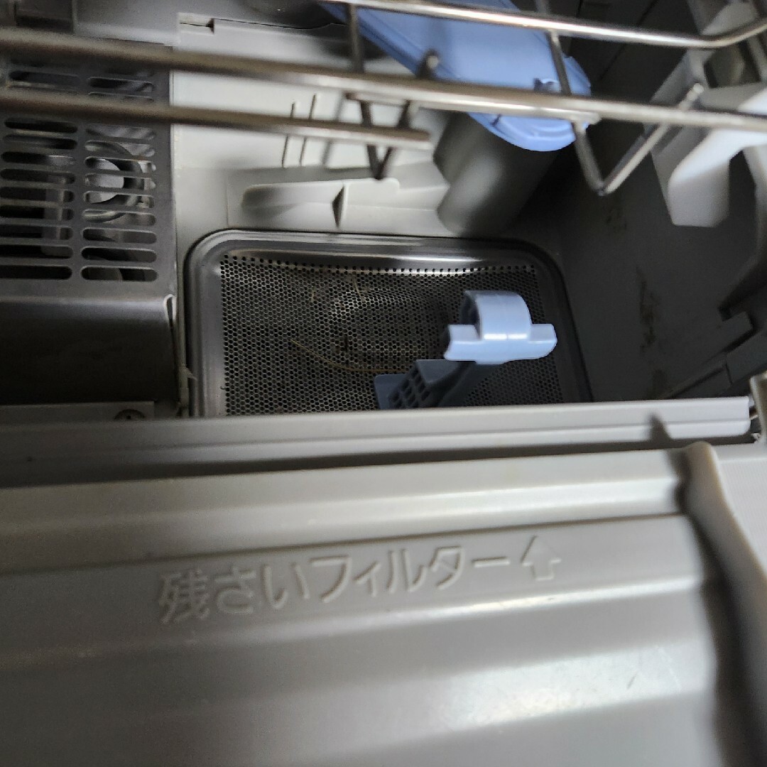 パナソニックECOナビ付き食洗機NP-TR6 スマホ/家電/カメラの生活家電(食器洗い機/乾燥機)の商品写真