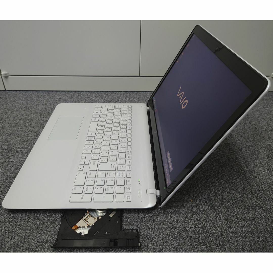 VAIO(バイオ)の美品 VAIO FIT mkⅢ SSD512GB office win11 スマホ/家電/カメラのPC/タブレット(ノートPC)の商品写真