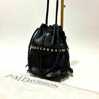 ジェイアンドエムデヴィッドソン(J&M DAVIDSON)の【美品】　J&M DAVIDSON カーニバル　スタッヅ　ショルダーバッグ(ショルダーバッグ)