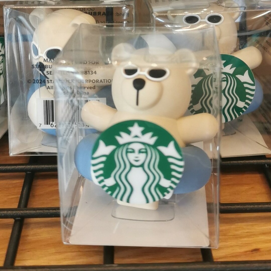 Starbucks(スターバックス)の日本未発売　海外限定　スターバックス　ベアリスタ　ドリンクストッパー　キャップ インテリア/住まい/日用品のキッチン/食器(タンブラー)の商品写真