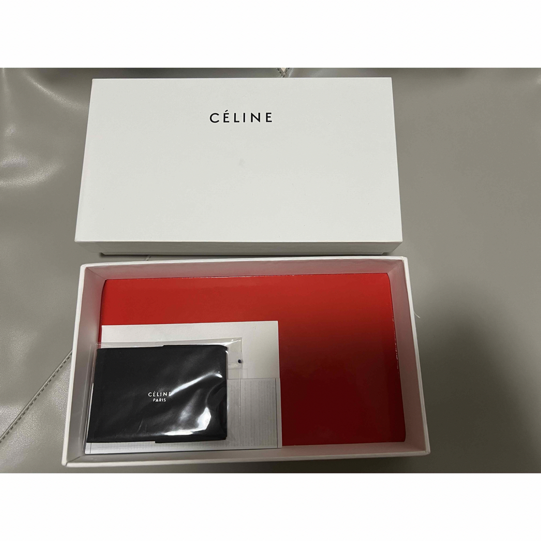 celine(セリーヌ)のサングラス　アイウェア　ホワイト　celine レディースのファッション小物(サングラス/メガネ)の商品写真