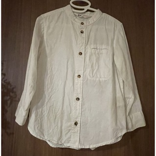 エイチアンドエム(H&M)のバンドカラー　ホワイトシャツ　(ブラウス)
