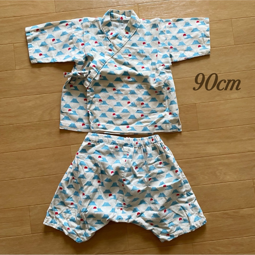 甚平　90cm 男の子　キッズ　子供 キッズ/ベビー/マタニティのキッズ服男の子用(90cm~)(甚平/浴衣)の商品写真