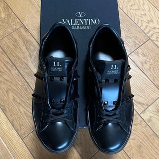 新品 VALENTINO One Stud ナッパレザー スニーカー 42ユニゾンシューズ出品一覧