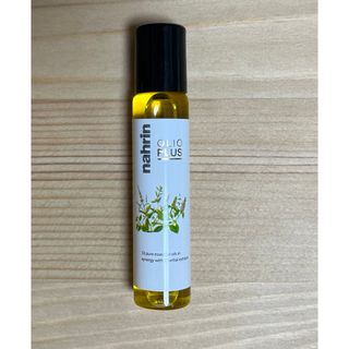 コスメキッチン(Cosme Kitchen)のnahrin ハーブオイル33+7 ロールオン 10ml エッセンシャルオイル(エッセンシャルオイル（精油）)