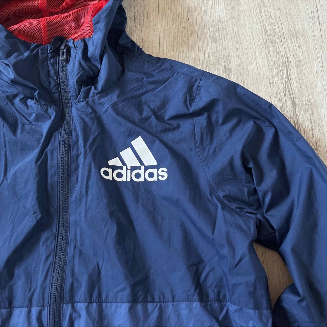 adidas(アディダス)のadidas アディダス ウインドブレーカー 140 子供 キッズ 上着 キッズ/ベビー/マタニティのキッズ服男の子用(90cm~)(ジャケット/上着)の商品写真