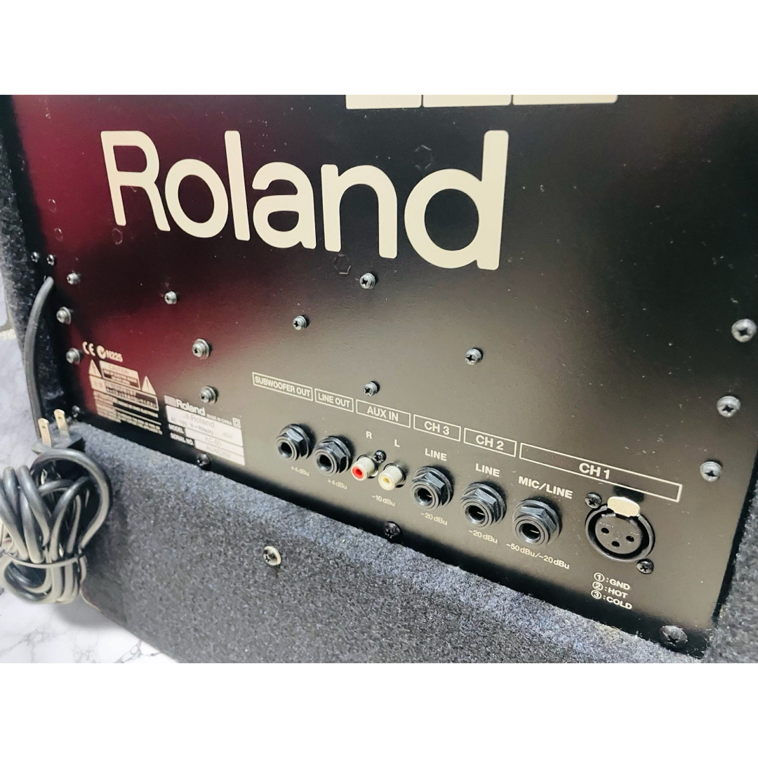 Roland(ローランド)の(美品) Roland KC-60 キーボードアンプ 楽器の鍵盤楽器(その他)の商品写真