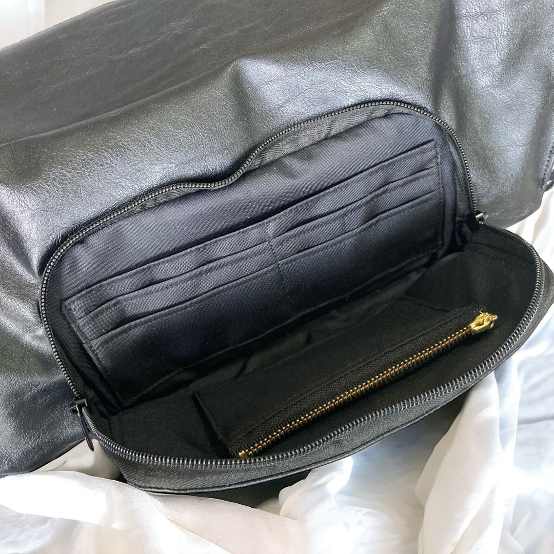 Big size／Wallet Body Bag／BLACK leather ハンドメイドのファッション小物(バッグ)の商品写真