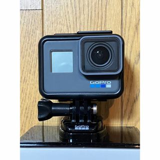 ゴープロ(GoPro)のGoPro HERO 6 BLACK  各種アクセサリー付き(ビデオカメラ)