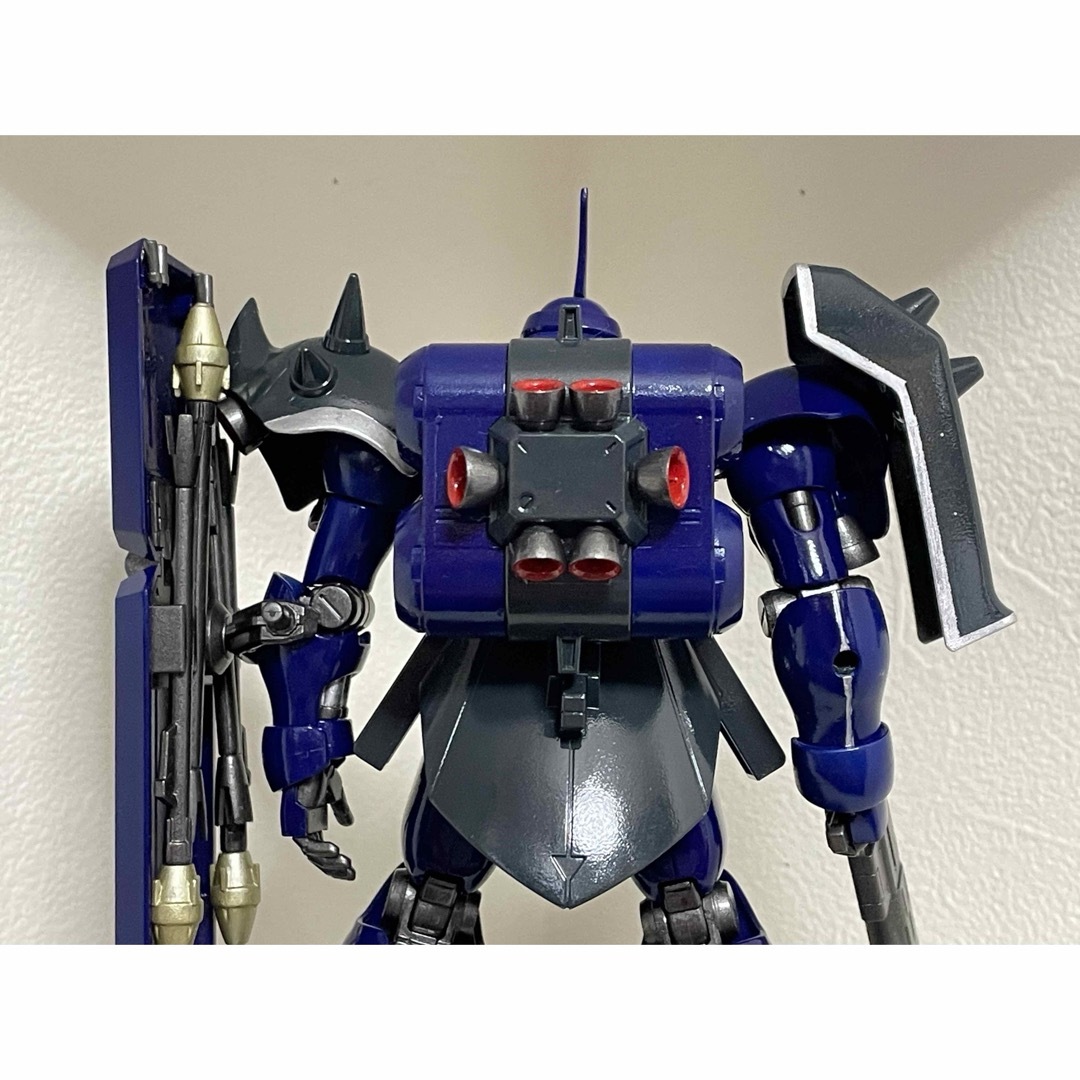 BANDAI(バンダイ)のHGUC 1/144 ギラ ドーガ　レズン・シュナイダー専用機 エンタメ/ホビーのおもちゃ/ぬいぐるみ(プラモデル)の商品写真