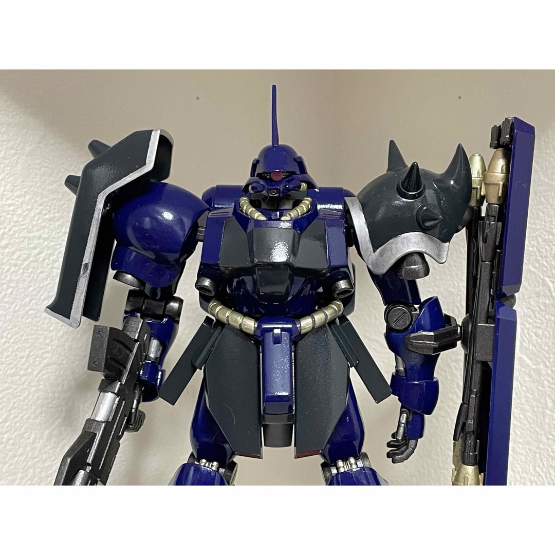 BANDAI(バンダイ)のHGUC 1/144 ギラ ドーガ　レズン・シュナイダー専用機 エンタメ/ホビーのおもちゃ/ぬいぐるみ(プラモデル)の商品写真