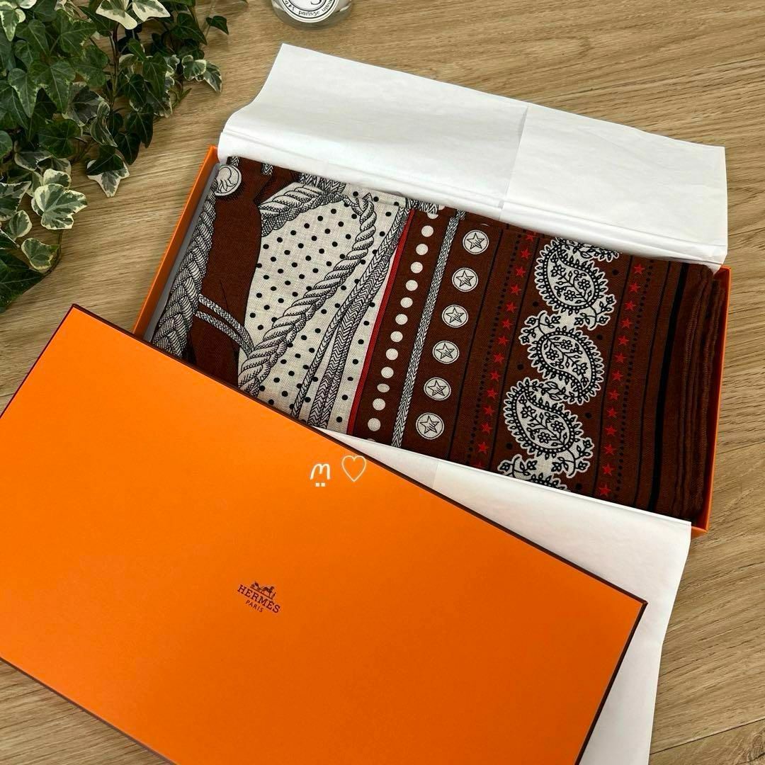 Hermes(エルメス)のHERMES　エルメス　カレ140　ジェアン　ズアヴとドラゴンバンダナ　カシシル レディースのファッション小物(バンダナ/スカーフ)の商品写真