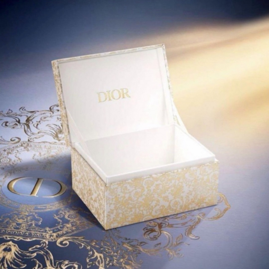 Christian Dior - 新品☆ディオール Dior 2023 ホリデー限定 Christian Dior - 新品☆ディオール Dior 2023 ホリデー限定